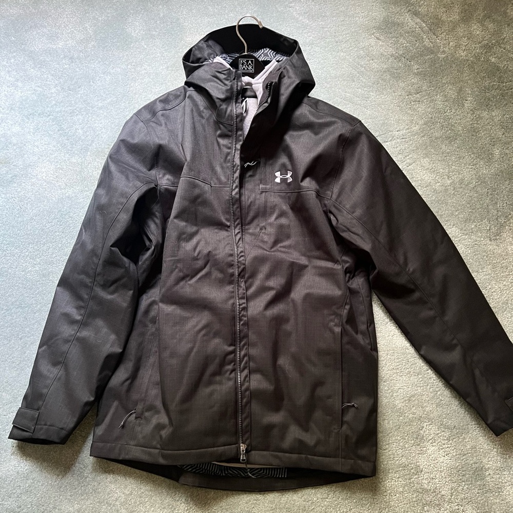 Under Armour Storm, 3 in 1 Ski jacket size XL.